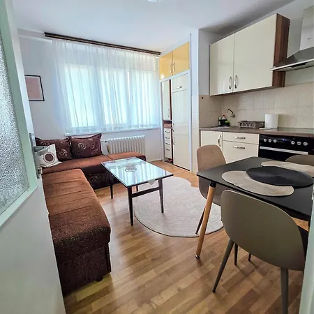 Cozy Urban Nest Apartamento